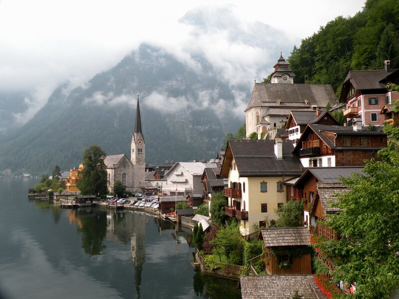 village by a lake in the mountains