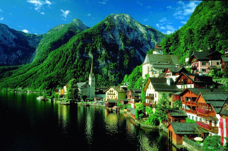 village by a lake in the mountains