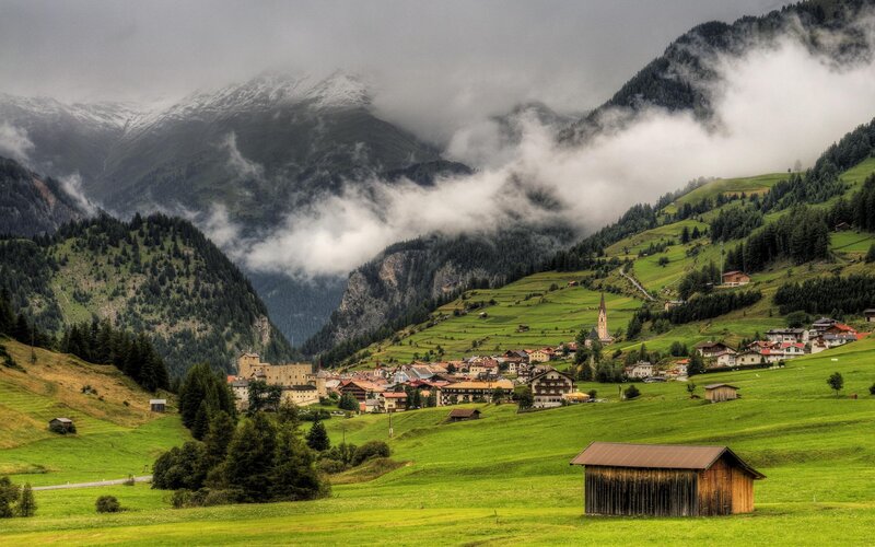 Village in Alpine Valley — Green, Dramatic