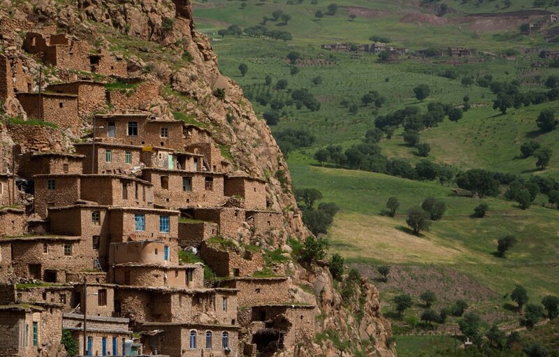 Village on a rocky cliff