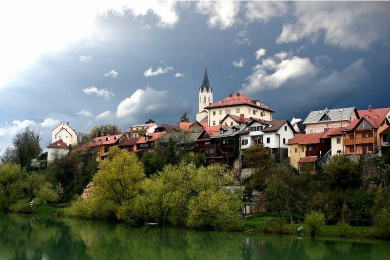 Village on River Hill — Green