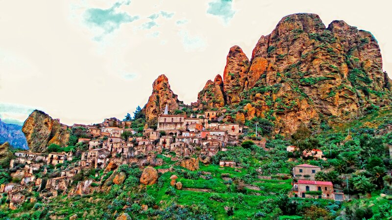 Village on Rocky Hillside — Green