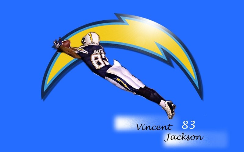Vincent Jackson catches pass