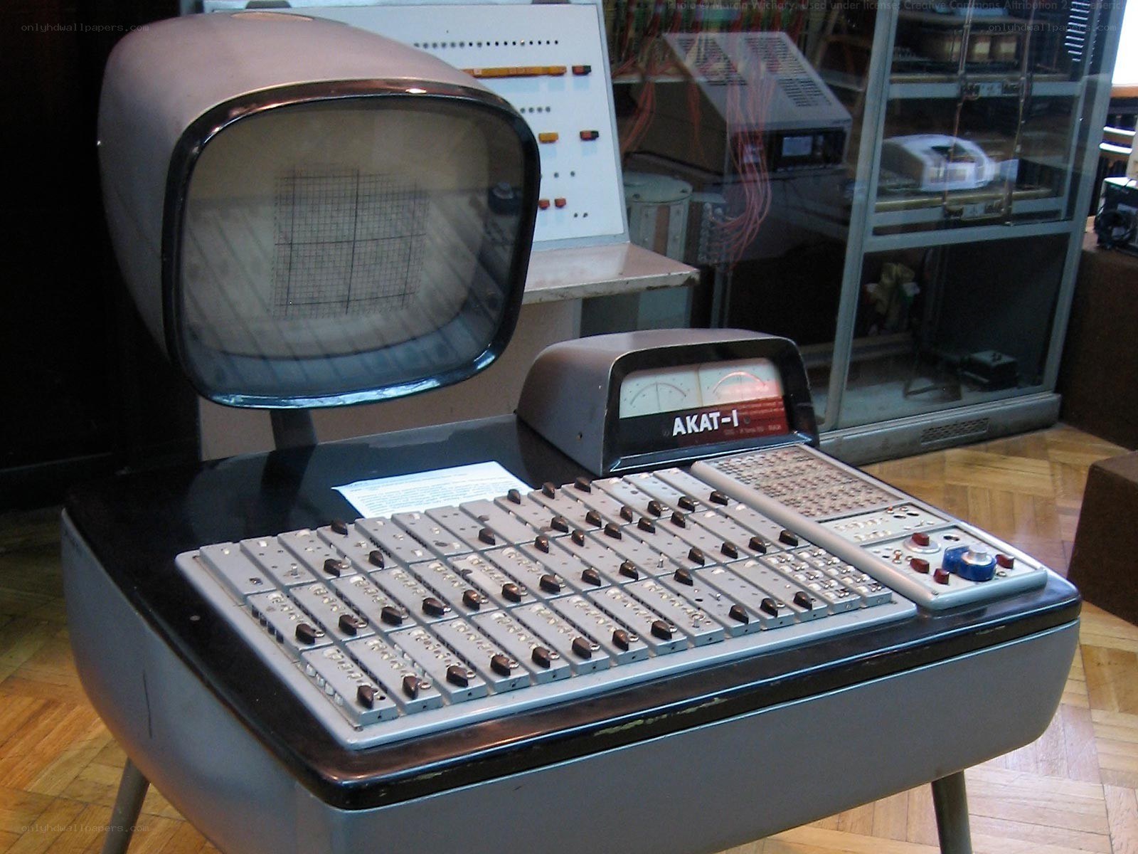 Vintage Akat-1 control console
