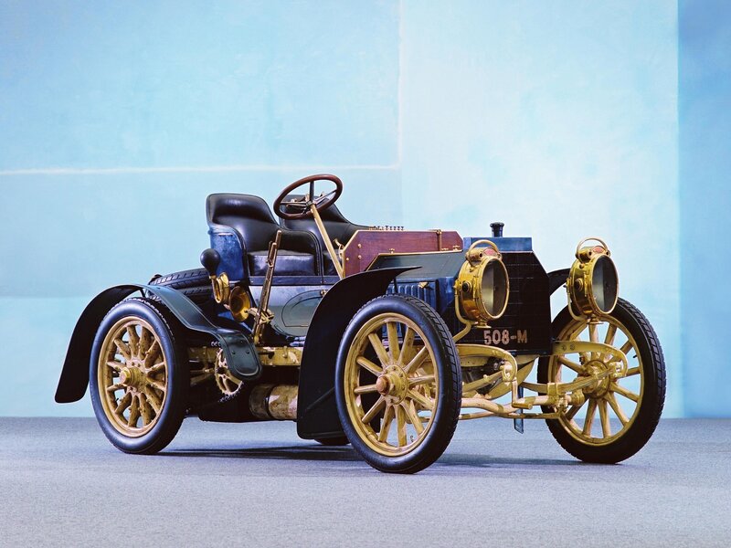 Vintage Automobile — Blue, Calm