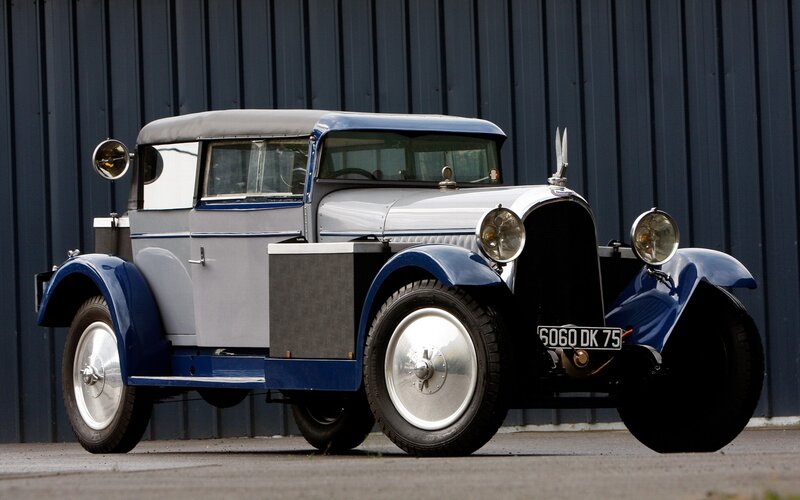 vintage blue and silver car