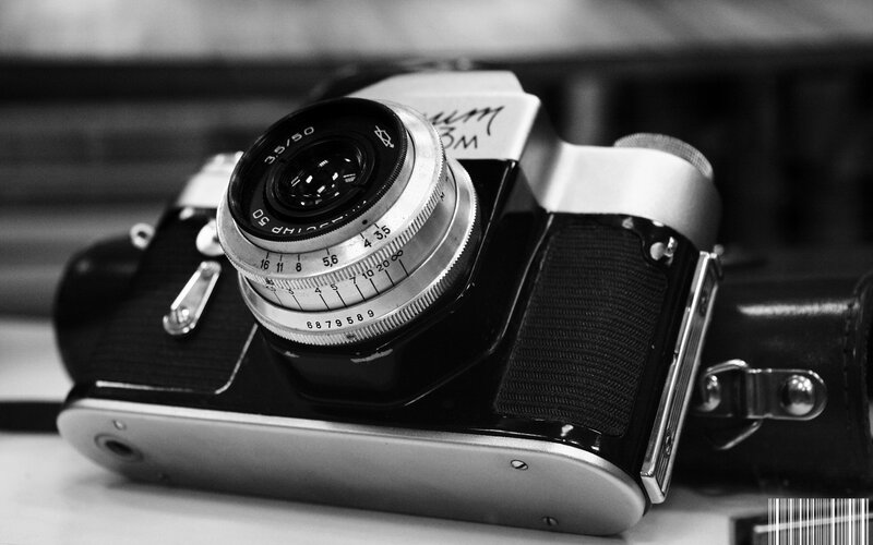 vintage camera in black and white