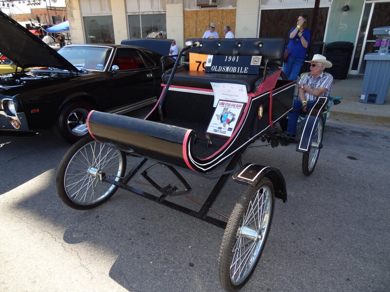 Vintage Car and Buggy