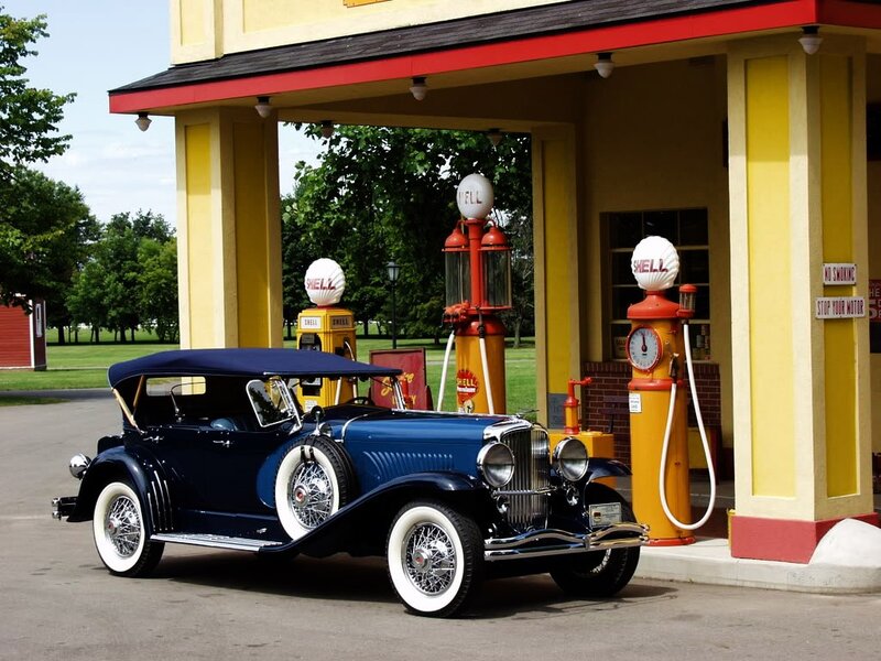 Vintage car at a retro gas station