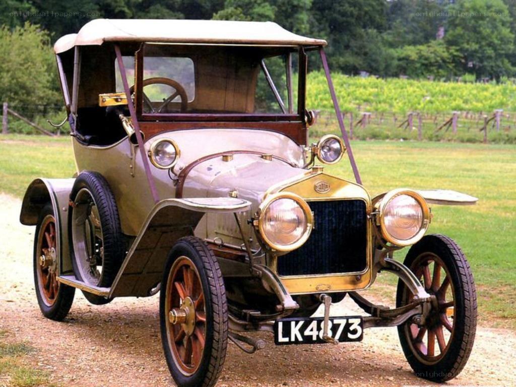vintage car in a vineyard