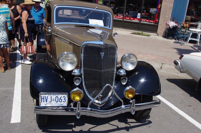 Vintage Car on Display — Black, Outdoor