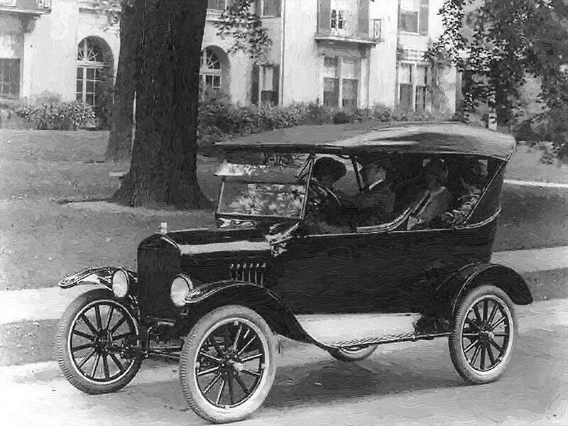 Vintage Car on Street — Black, Calm
