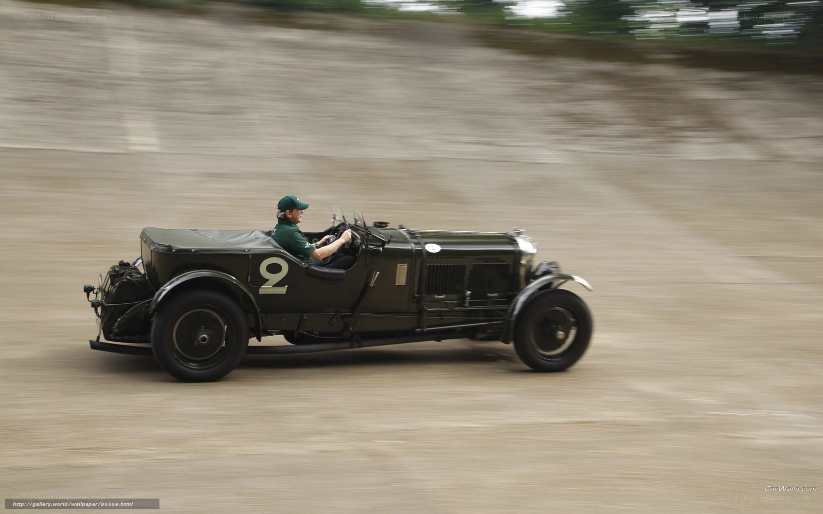 Vintage car racing on dirt