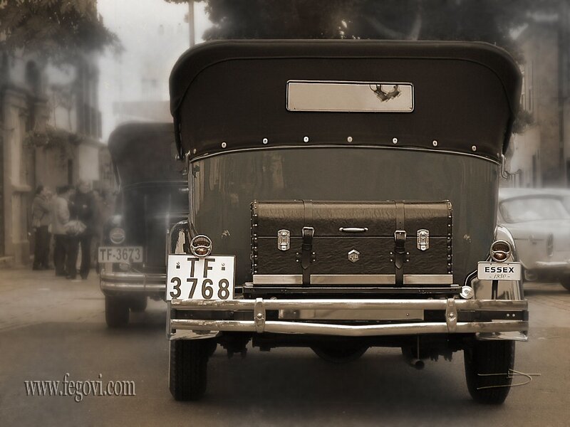 vintage car rear view