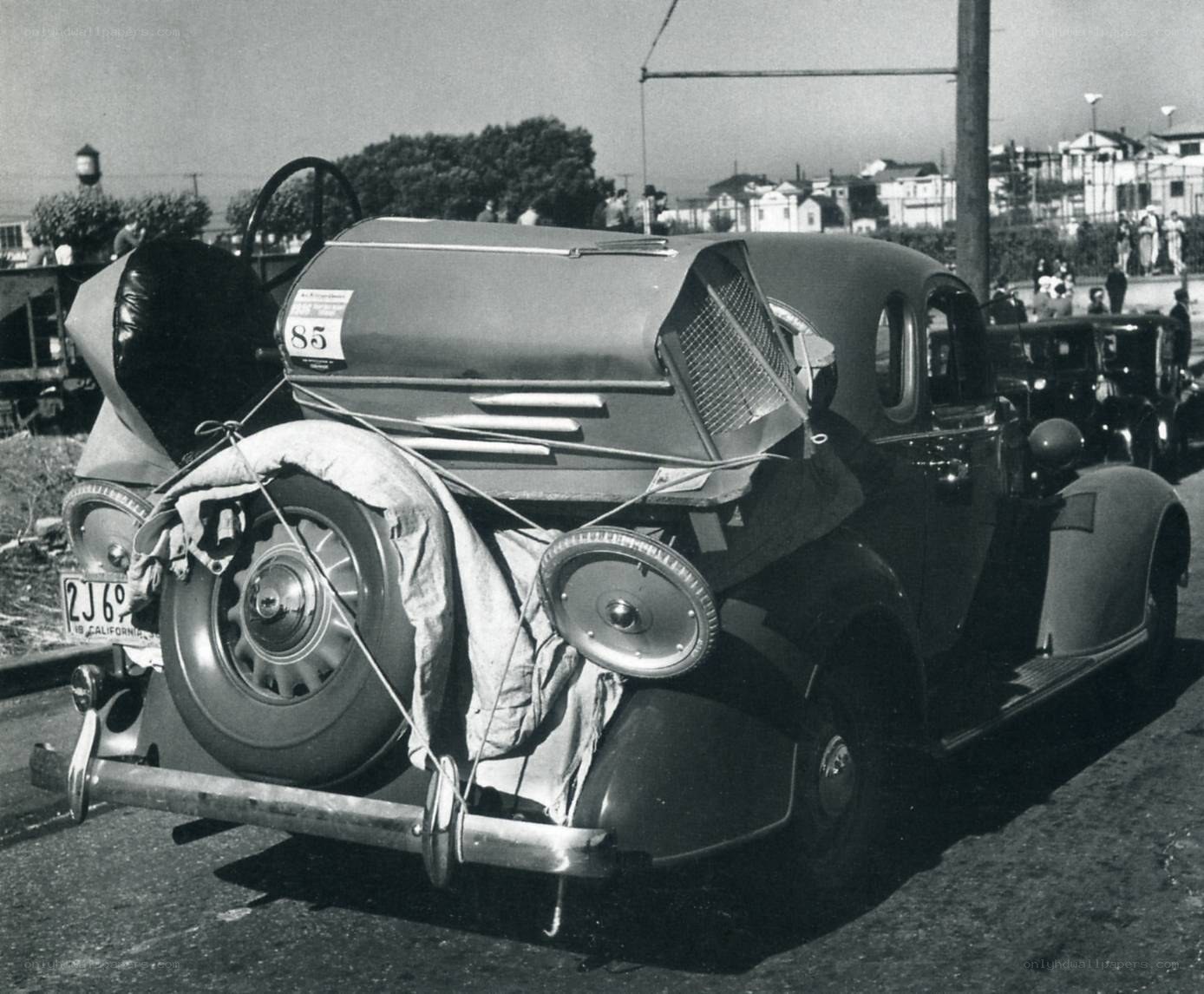 Vintage car with spare tires