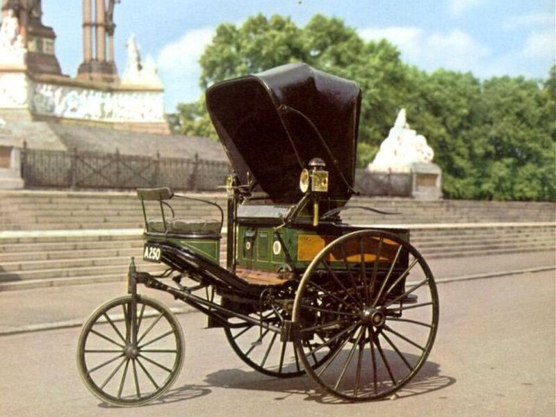 Vintage Carriage — Green