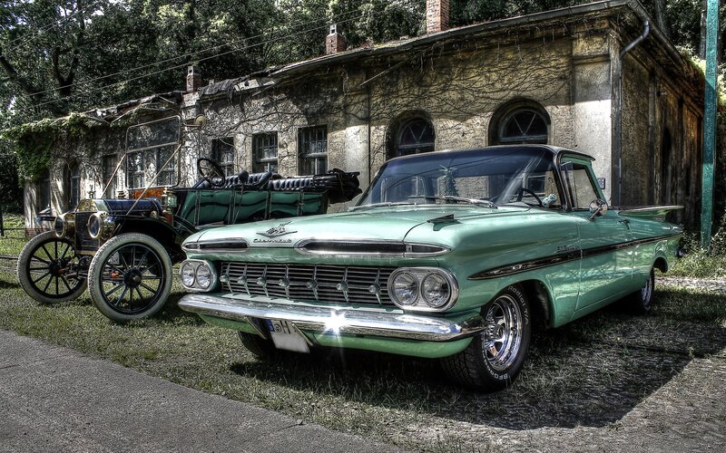 Vintage Cars on Grass — Green, Dramatic