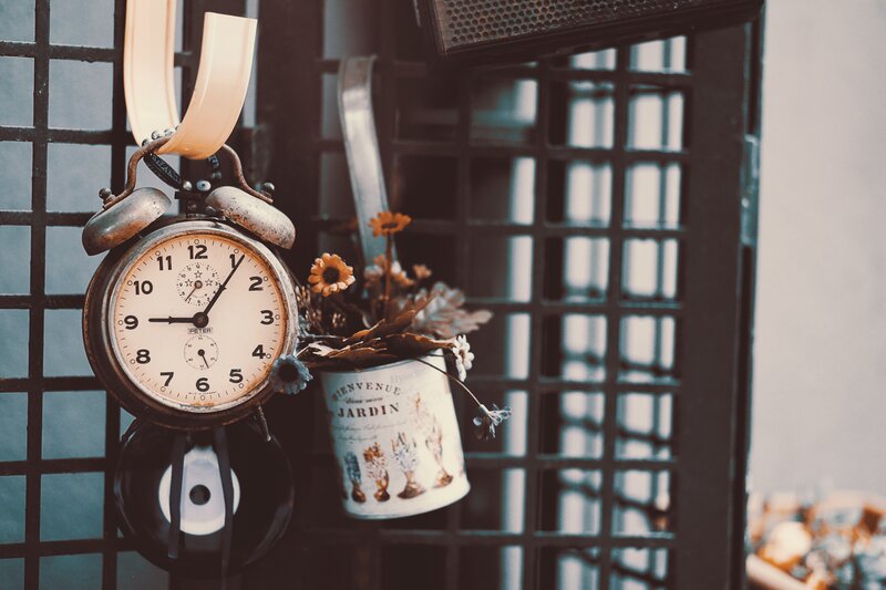 vintage clock and flowers