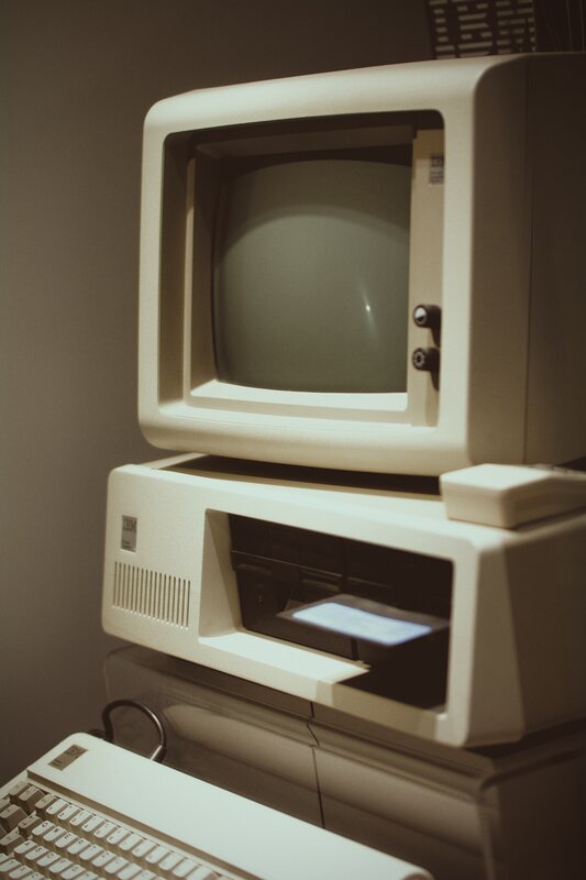 Vintage Computer Setup — Beige