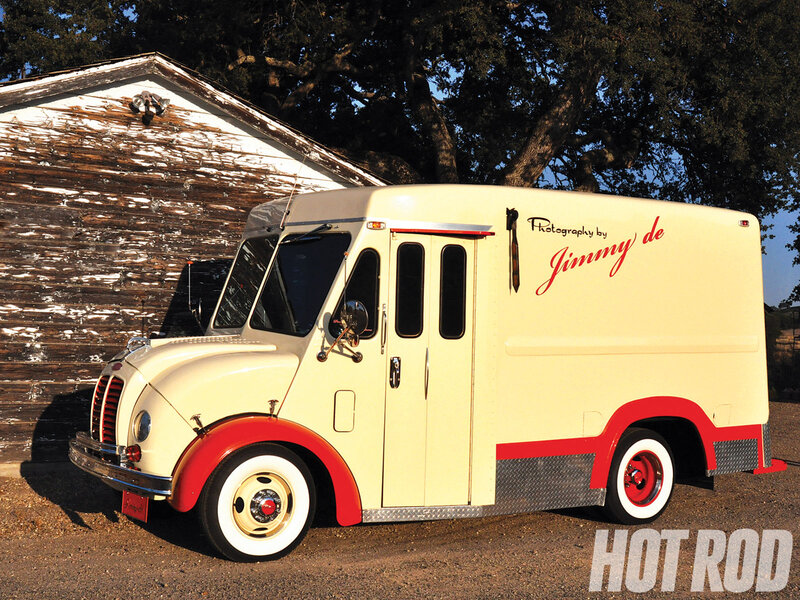 Vintage Delivery Truck — Cream