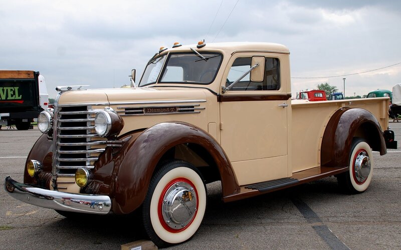 vintage diamond t truck