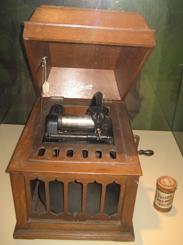 vintage edison phonograph
