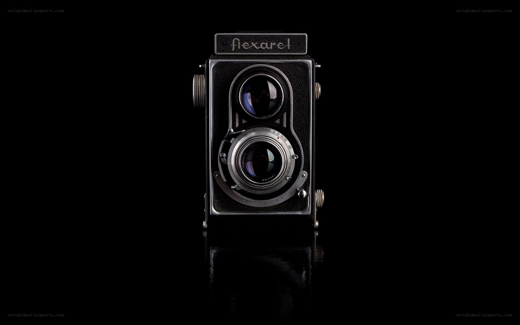 Vintage Flexaret camera