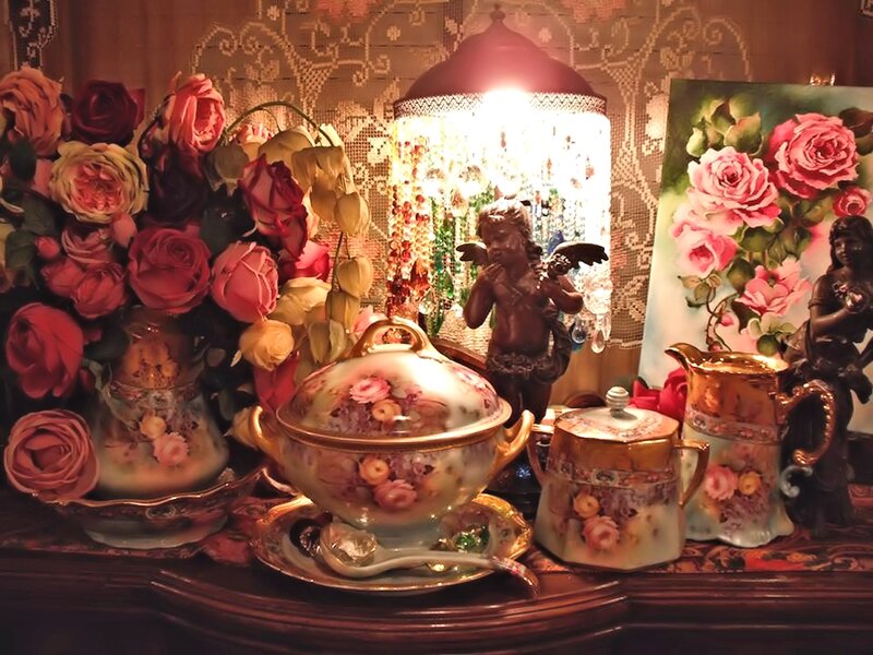 Vintage Floral Table Setting