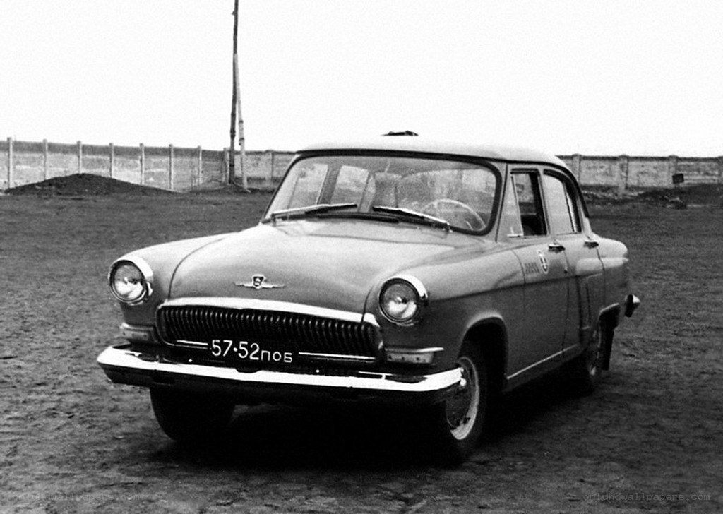 Vintage GAZ-21 car