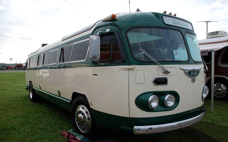 vintage green and cream bus