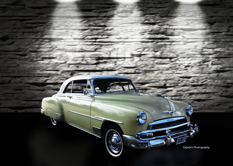 Vintage Green Car — Dramatic