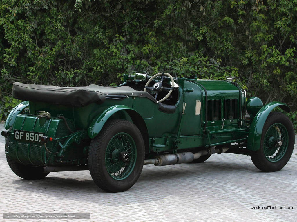 vintage green racing car