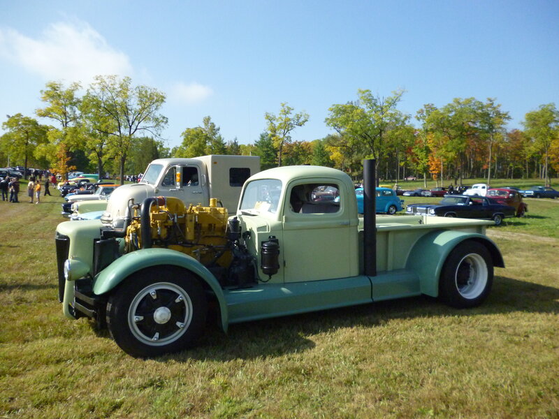 Vintage Green Truck — Outdoor