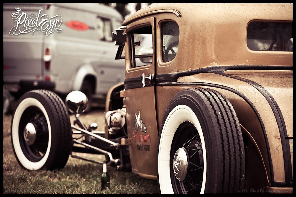 vintage hot rod car