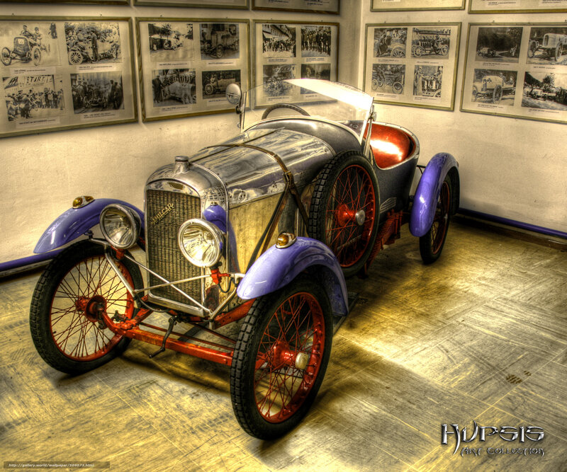 Vintage Hupmobile race car