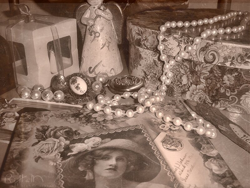 Vintage Jewelry and Trinkets