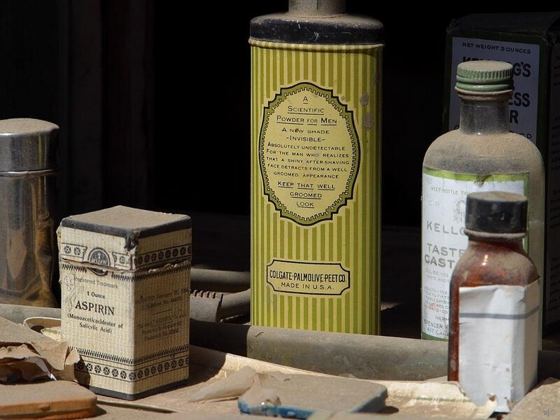 vintage medicine and grooming products