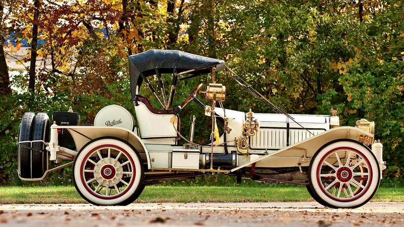 Vintage Packard Car — White, Serene