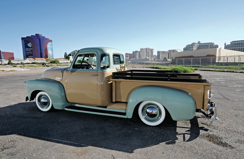 Vintage Pickup Truck — Green, Clear
