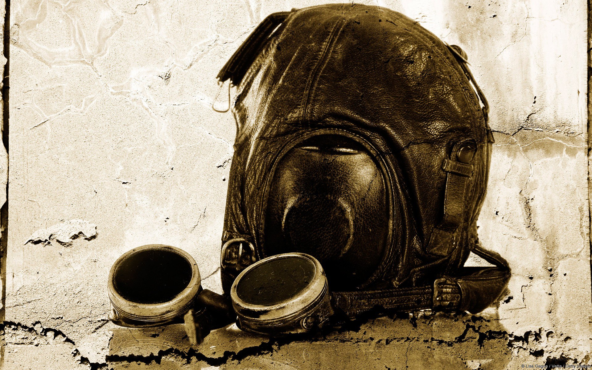 vintage pilot helmet and goggles