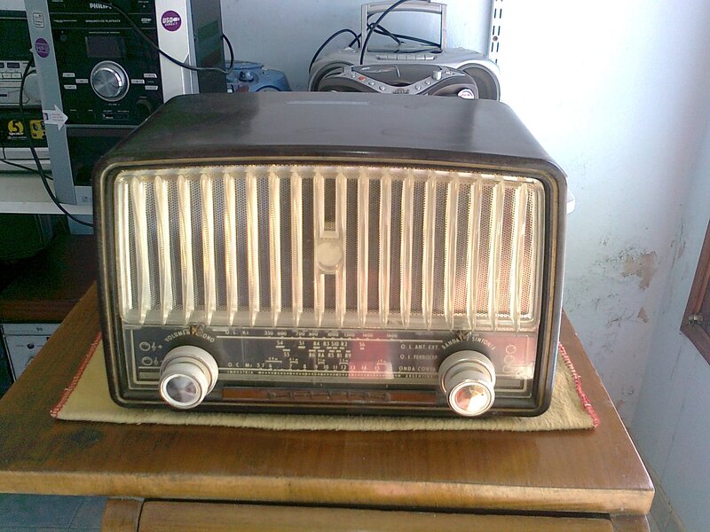 vintage radio on wooden table
