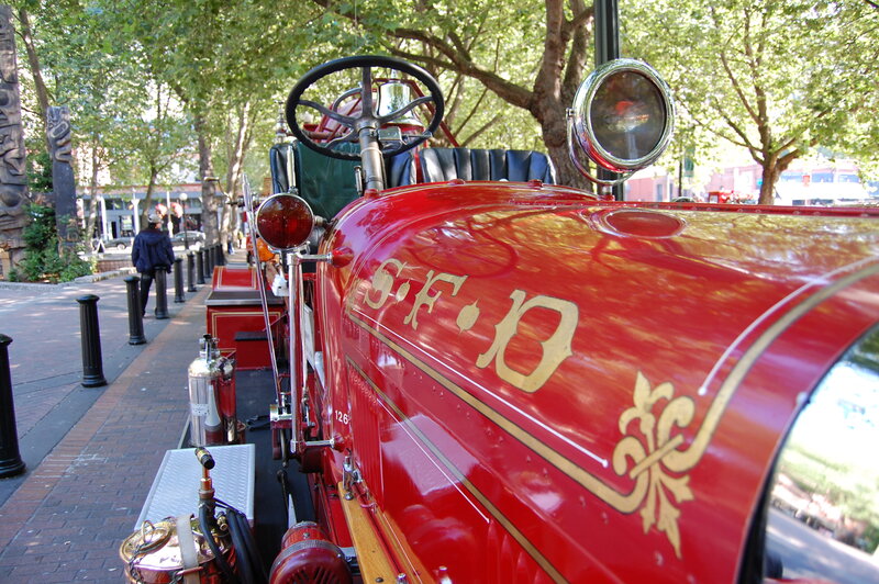 Vintage Red Fire Engine — Calm