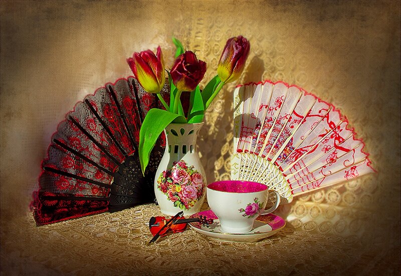 Vintage Tea Set with Flowers