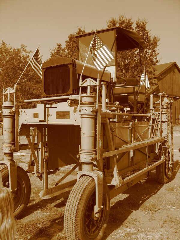 Vintage tractor with American flags