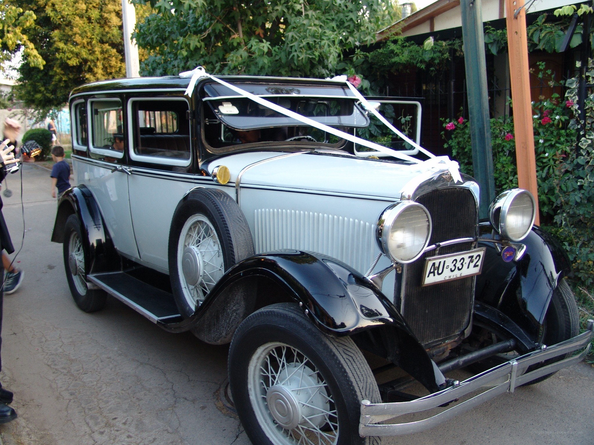 Vintage wedding car