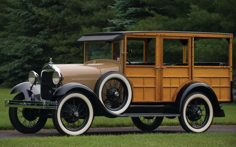 vintage woodie car