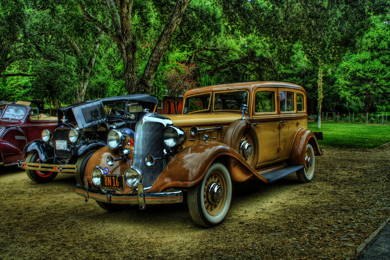 Vintage Woodie Car — Brown