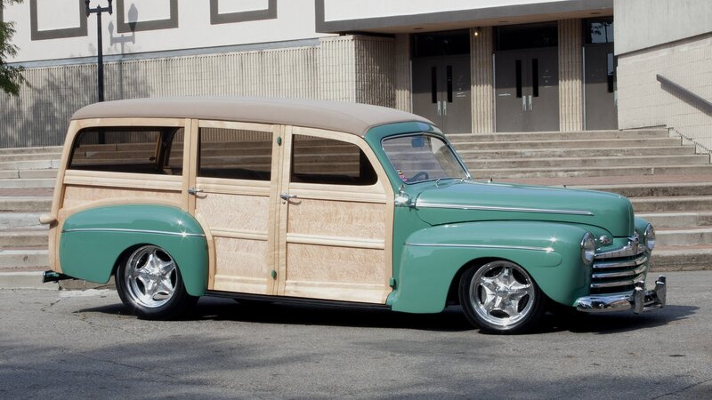 vintage woodie station wagon