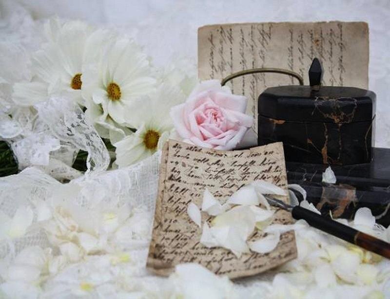 Vintage Writing Set — White