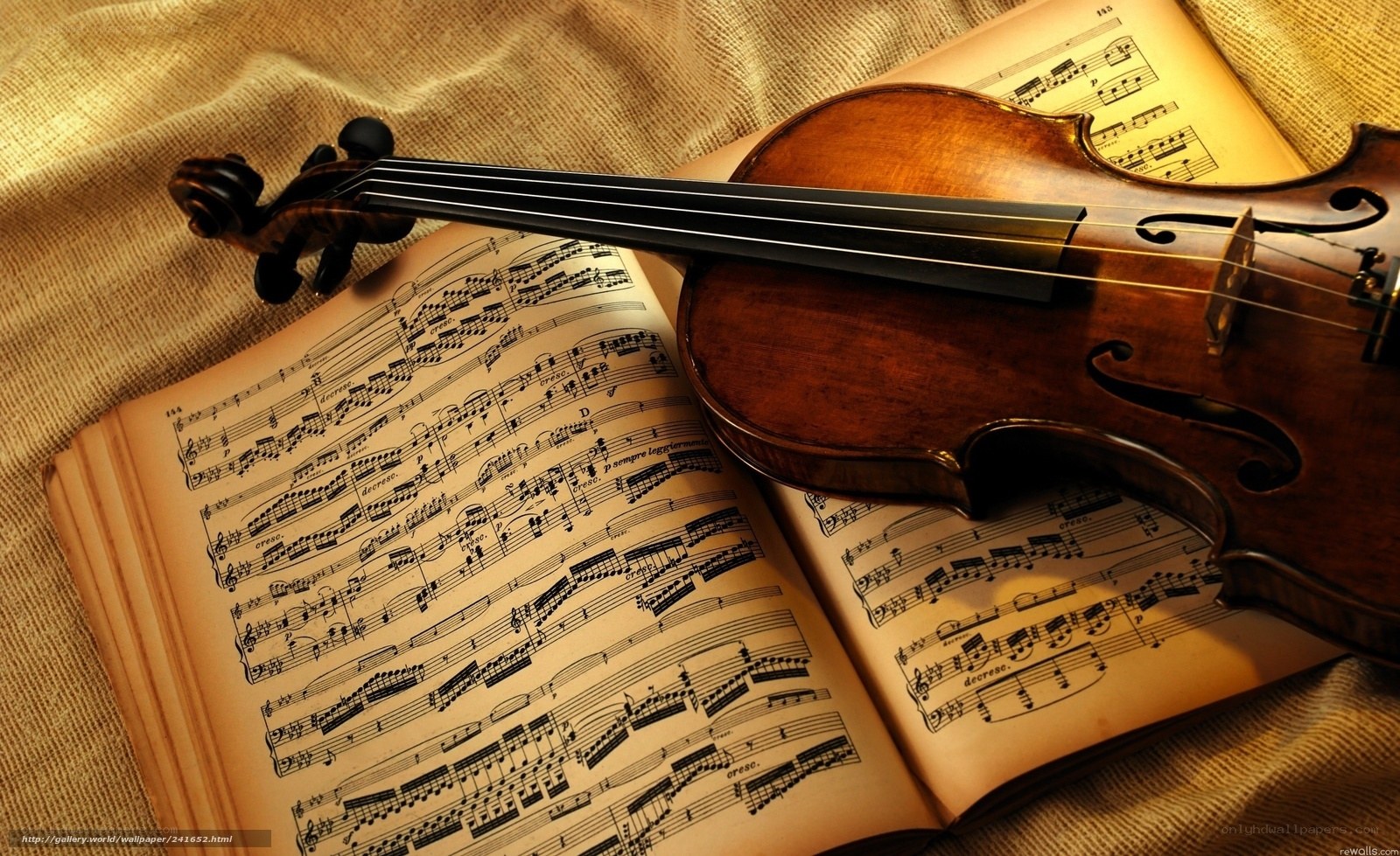 Violin on sheet music